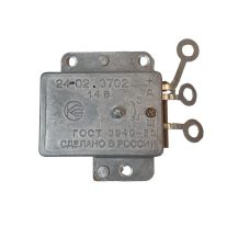   MTZ FESZÜLTSÉG SZABÁLYZÓ BEÉPÍTETT ALAPLAPPAL RÉGI TIP 12V